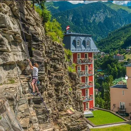 Post Hotel 4*
